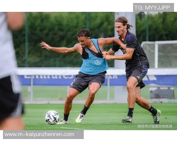 兰斯与里昂比赛结果揭晓比分是多少让我们一同回顾精彩瞬间与赛况分析 兰斯与里昂比赛结果揭晓比分是多少让我们一同回顾精彩瞬间与赛况分析